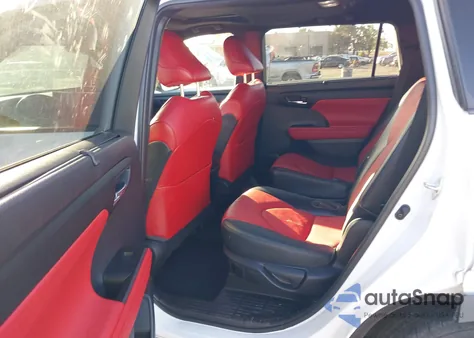 2022 Toyota Highlander Xse from USA, damaged, VIN 5TDJZRBH9NS182805